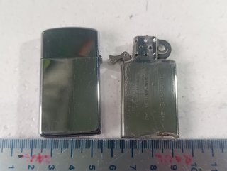 Accendino Zippo Slim J-VI 1990