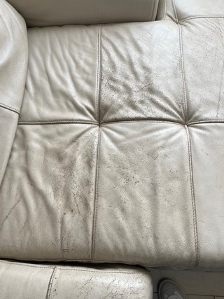 Sofá chaise longue de piel beige