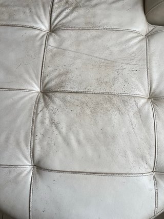 Sofá chaise longue de piel beige