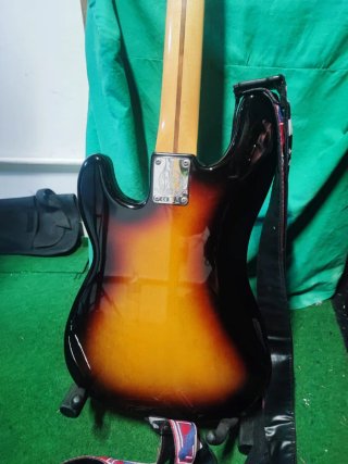 Bajo Eléctrico Fender Precision 60 Aniversario