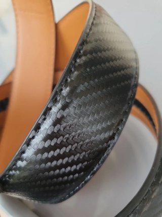 Cintura uomo similpelle con fibbia GG