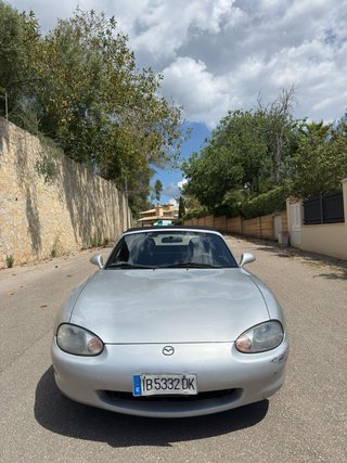 Mazda MX-5 1.8 (1999)