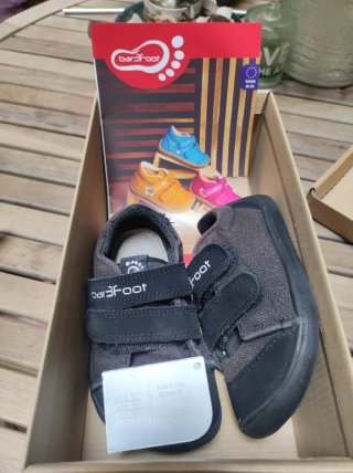 Zapatillas barefoot/respetuosas Talla 25
