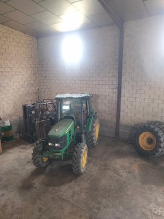 Tractor John Deere 6100D
