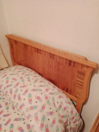 Cama individual vintage ratán y madera