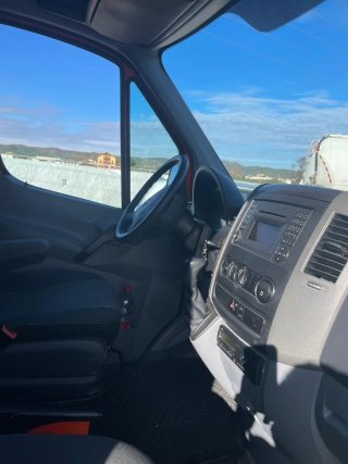 Mercedes-Benz Sprinter 2012