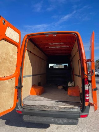 Mercedes-Benz Sprinter 2012