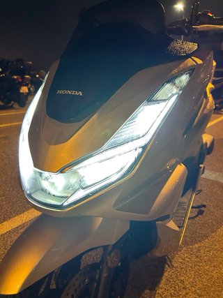 Honda PCX Moto Maxi Scooter