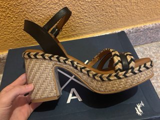Sandalias Cuña POPA Talla 37 Negras y Beige