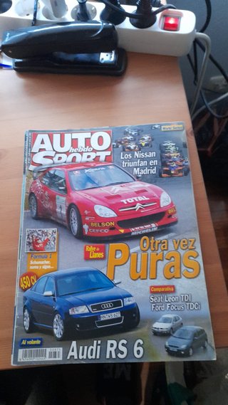 Revista Auto Hebdo Sport año 2002