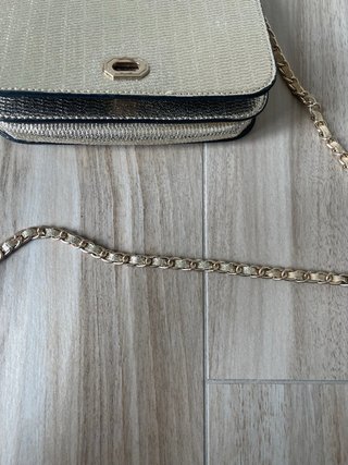 Borsetta oro con catenella Accessorize