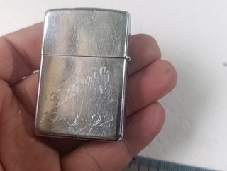 Accendino Zippo E-V 1991 con incisione Txomin
