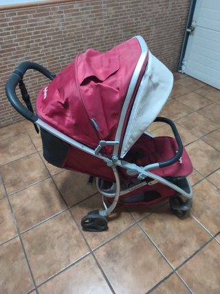 Lote bañera y trona para bebé con 2 carritos