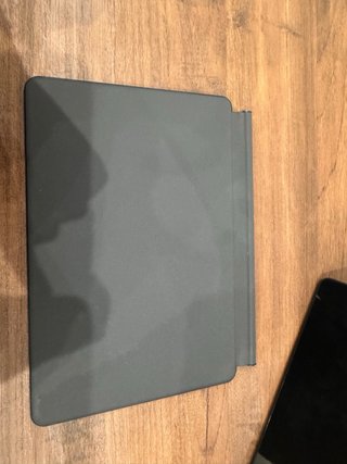 Tablet lenovo con teclado i cargador incluido