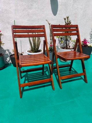 2 Sillas de Madera Plegables Marrones