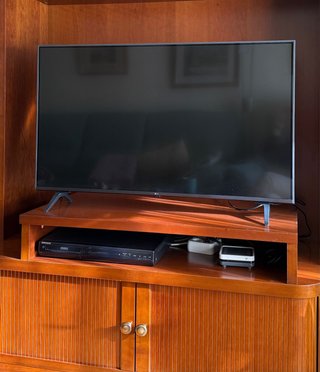 ¡URGE! Mueble TV madera maciza cerezo