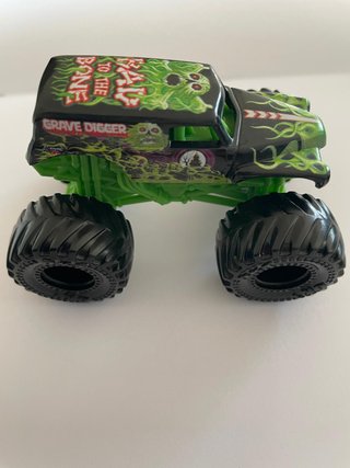 Lot of 3 monster trucks