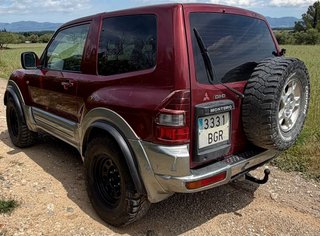 Mitsubishi Montero 2001