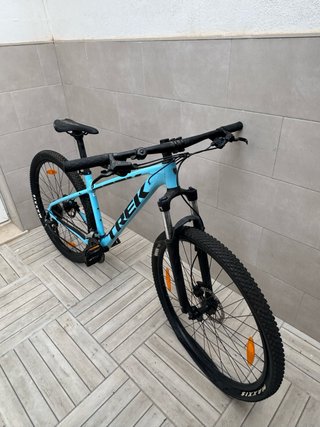Bicicleta Trek Marlin 5 Taglia M