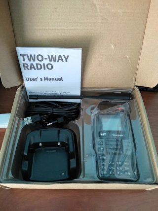EMISORA UHF VHF + AEREA Y CB (RX)+ MINI ANTENA UHF