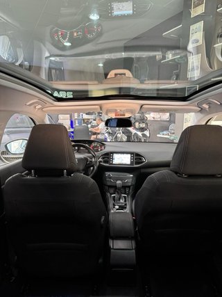 PEUGEOT 308 SW 🟢 2.0 HDI 150cv AUTO.