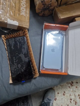Fundas iPhone 14 Pro y Correa Apple Watch