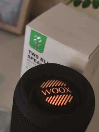 Altavoz WOOX RGB (12W) - NUEVO