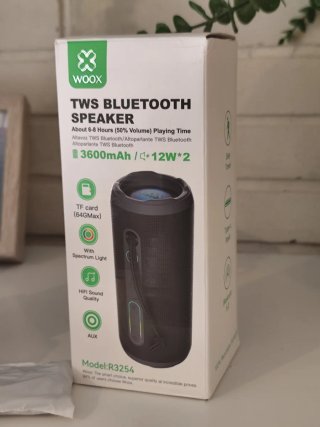 Altavoz WOOX RGB (12W) - NUEVO