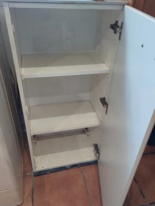 Mueble de madera color beige/marrón