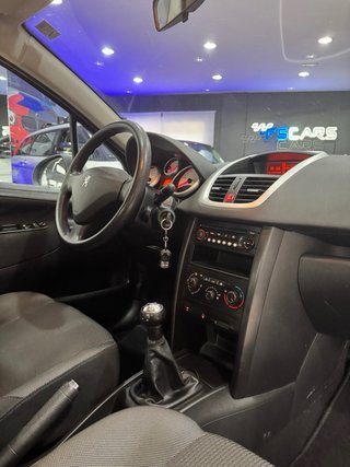 PEUGEOT 207 🟡 1.6 HDI 92cv 2010 MUY BUEN ESTADO