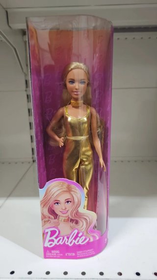 Barbie con tutú rosa y plateado