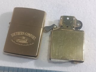 Accendino Zippo Dorato 1932-1990