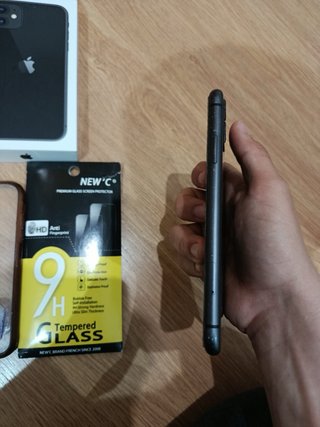 iPhone 11 Negro + Accesorios