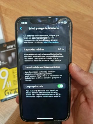 iPhone 11 Negro + Accesorios