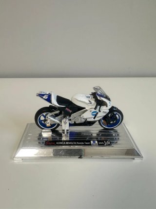 Moto a Escala 1/12