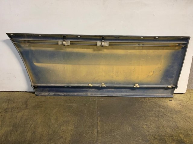 Moldura Puerta Trasera Mercedes W124