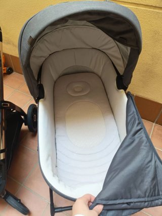 Silla de paseo Inglesina Aptica 2024