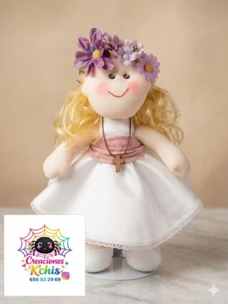 Muñeca de trapo artesanal