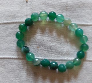 Pulsera de piedras verdes