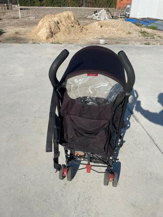 Silla de paseo Maclaren morada