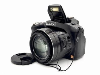 Panasonic DMC-FZ200 Cámara Digital Negra