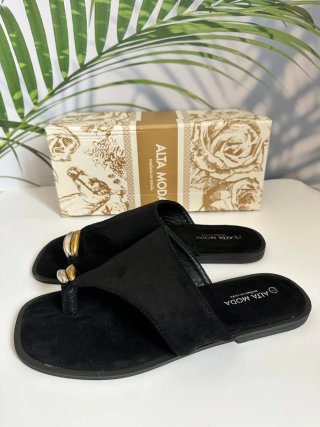 Sandali da donna. Numero 37