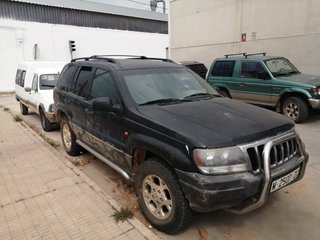 Jeep Cherokee laredo