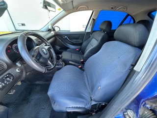 SEAT Leon 2004