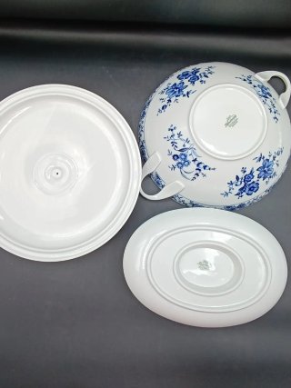 Set Sopera y Salsera Porcelana Alemana