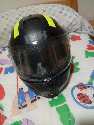 Casco de moto negro Ixs