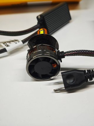 2 Bombillas LED N10/H7/H18