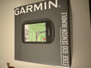 Garmin Edge 830 como nuevo + 2 fundas+protectores