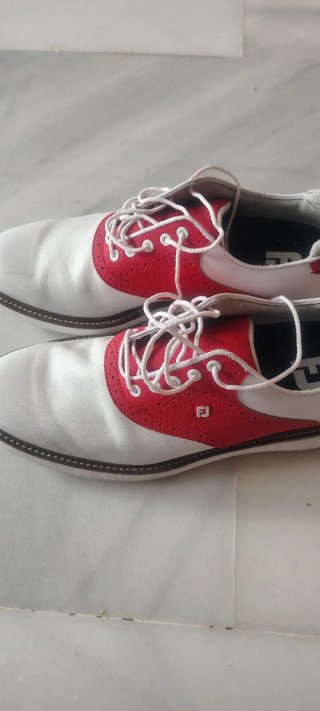 Zapatos de Golf FootJoy Blanco y Rojo
