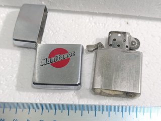 Accendino Zippo a una barra Manitowoc 1981